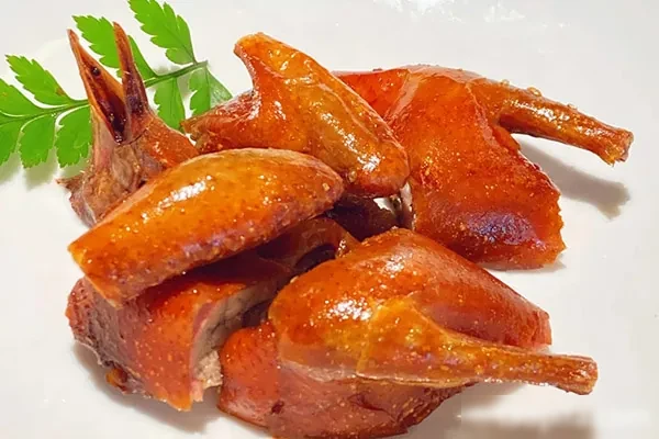 《脆皮乳鸽》生炸,熟炸,学习两款技术配方和视频教程-配方档案馆