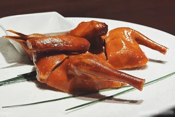 图片[1]-驰名玻璃乳鸽技术配方和视频教程-配方档案馆