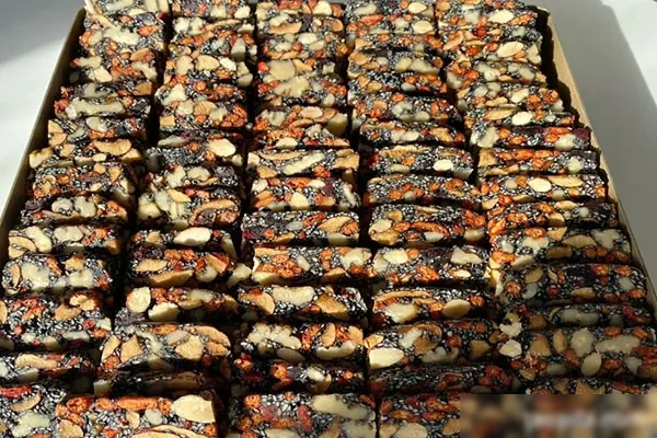 图片[1]-黑芝麻红枣核桃养颜糕技术配方和视频教程-配方档案馆