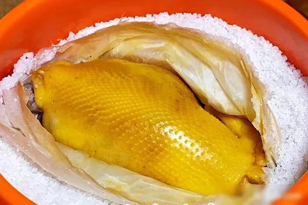 图片[1]-爱骨香盐焗鸡全套技术资料技术配方和视频教程-配方档案馆